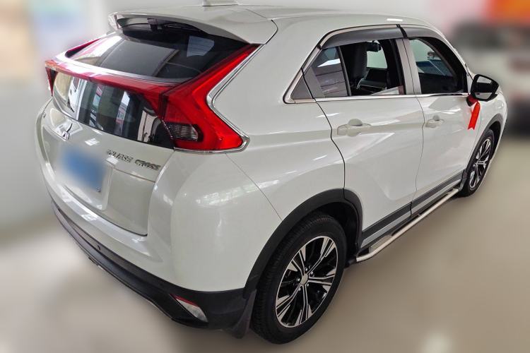 Used Mitsubishi Eclipse Cross 2018 1.5T CVT Two-Wheel Drive Fearless Edition Rear Right 45 Deg
