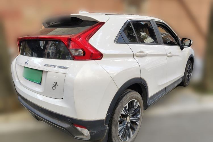 Used Mitsubishi Eclipse Cross 2018 1.5T CVT Two-Wheel Drive Fearless Edition Rear Right 45 Deg