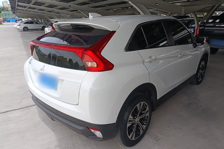 Used Mitsubishi Eclipse Cross 2018 1.5T CVT Two-Wheel Drive Fearless Edition Rear Right 45 Deg