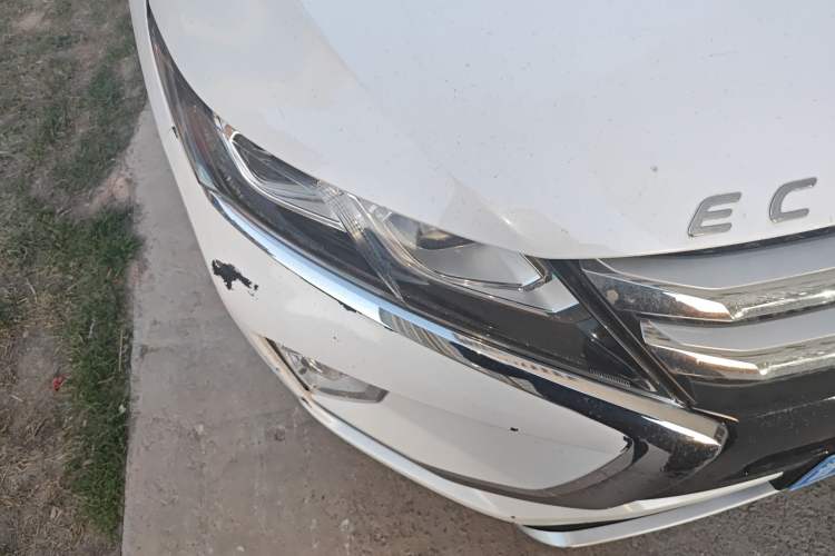 Used Mitsubishi Eclipse Cross 2018 1.5T CVT Two-Wheel Drive Belief Edition Right Front Headlight