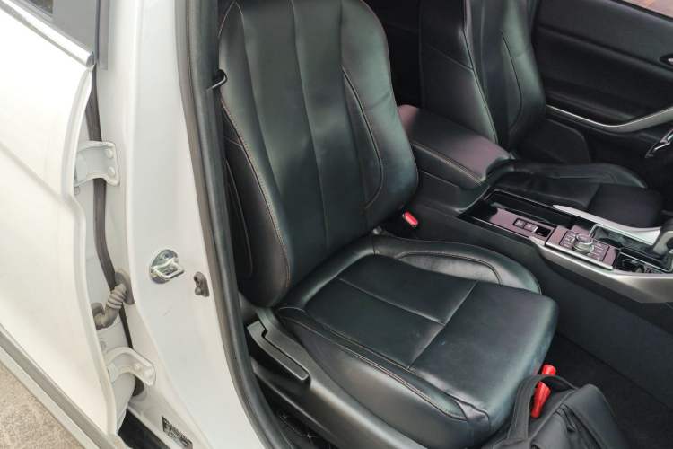Used Mitsubishi Eclipse Cross 2018 1.5T CVT Two-Wheel Drive Dream Edition Right Front Seat