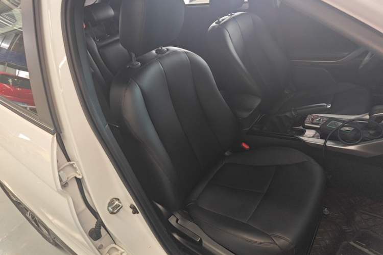 Used Mitsubishi Eclipse Cross 2018 1.5T CVT Two-Wheel Drive Fearless Edition Right Front Seat
