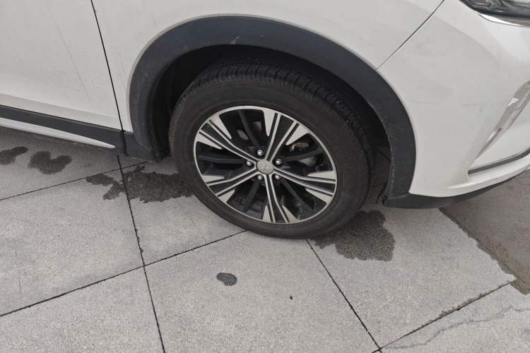 Used Mitsubishi Eclipse Cross 2018 1.5T CVT Two-Wheel Drive Dream Edition Right Front Wheel Hub