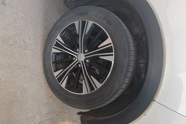Used Mitsubishi Eclipse Cross 2018 1.5T CVT Two-Wheel Drive Belief Edition Right Front Wheel Hub