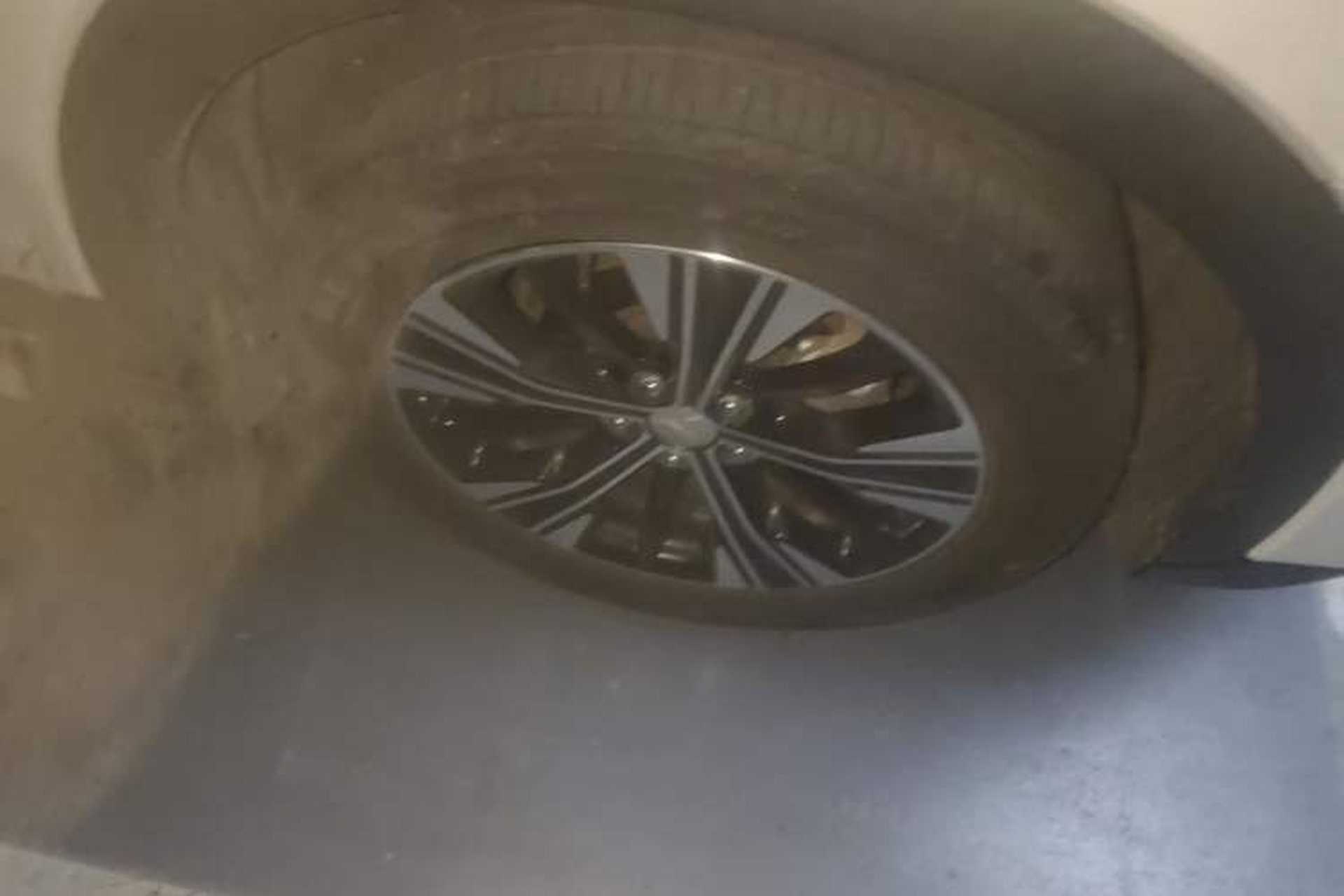 Used Mitsubishi Eclipse Cross 2018 1.5T CVT Two-Wheel Drive Dream Edition Right Front Wheel Hub
