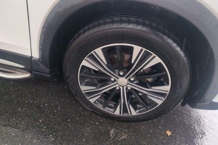 Used Mitsubishi Eclipse Cross 2018 1.5T CVT Two-Wheel Drive Dream Edition Right Front Wheel Hub