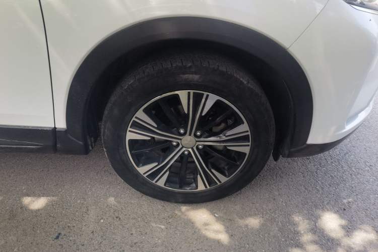 Used Mitsubishi Eclipse Cross 2018 1.5T CVT Two-Wheel Drive Fearless Edition Right Front Wheel Hub