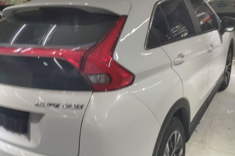 Used Mitsubishi Eclipse Cross 2018 1.5T CVT Two-Wheel Drive Dream Edition Right Rear Taillight