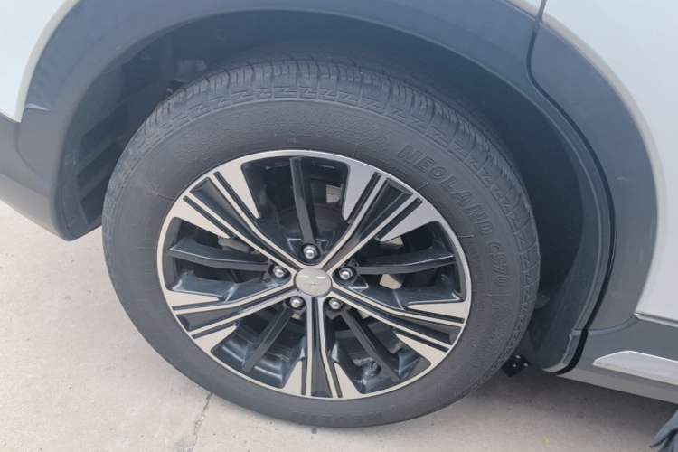 Used Mitsubishi Eclipse Cross 2018 1.5T CVT Two-Wheel Drive Dream Edition Right Rear Wheel Hub