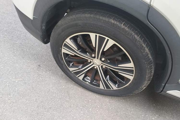 Used Mitsubishi Eclipse Cross 2018 1.5T CVT Two-Wheel Drive Belief Edition Right Rear Wheel Hub