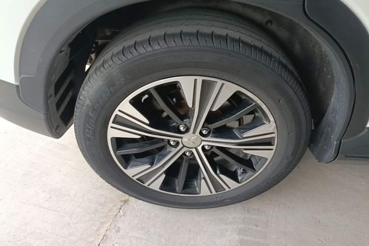 Used Mitsubishi Eclipse Cross 2018 1.5T CVT Two-Wheel Drive Fearless Edition Right Rear Wheel Hub