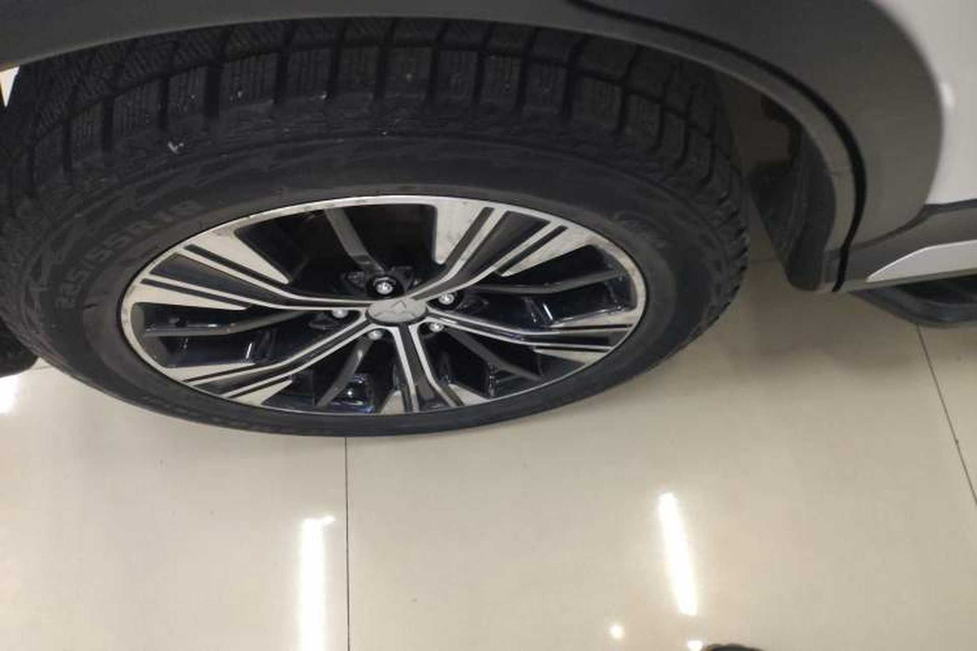 Used Mitsubishi Eclipse Cross 2018 1.5T CVT Two-Wheel Drive Dream Edition Right Rear Wheel Hub
