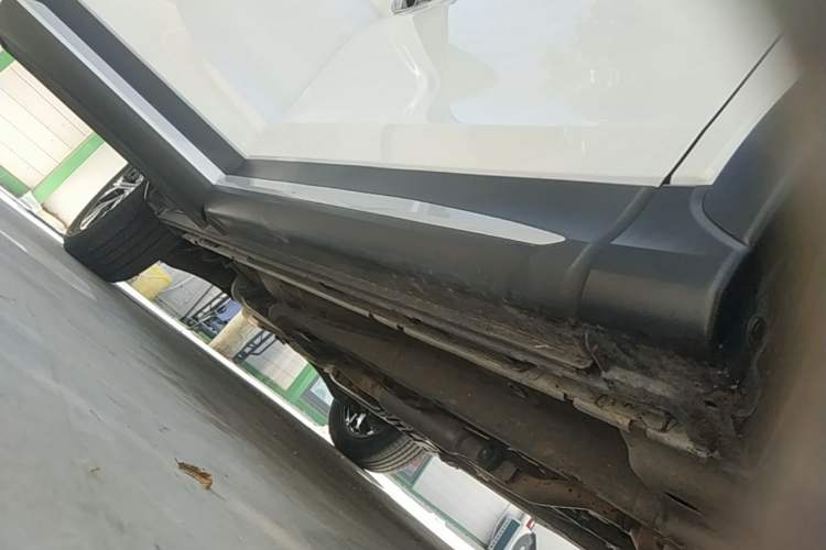 Used Mitsubishi Eclipse Cross 2018 1.5T CVT Four-Wheel Drive TrueMe Edition Right Side Sill