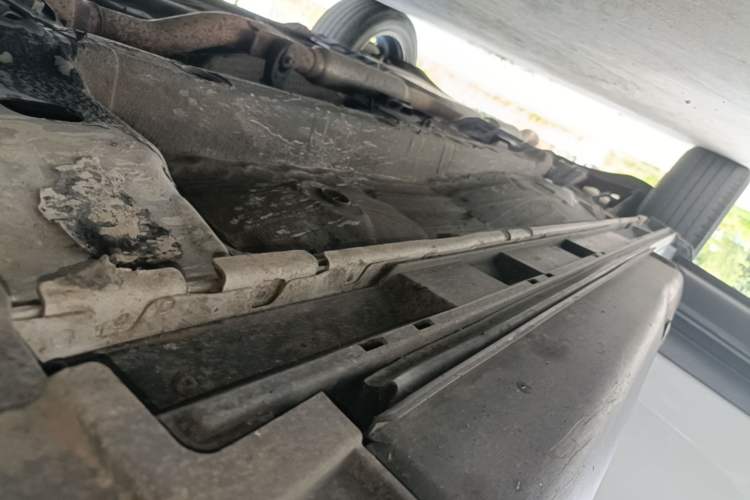 Used Mitsubishi Eclipse Cross 2018 1.5T CVT Two-Wheel Drive Fearless Edition Right Side Sill