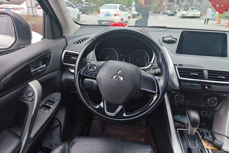 Used Mitsubishi Eclipse Cross 2018 1.5T CVT Two-Wheel Drive Dream Edition Steering Wheel