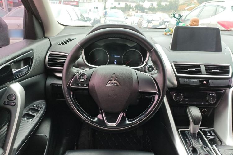 Used Mitsubishi Eclipse Cross 2018 1.5T CVT Two-Wheel Drive Dream Edition Steering Wheel