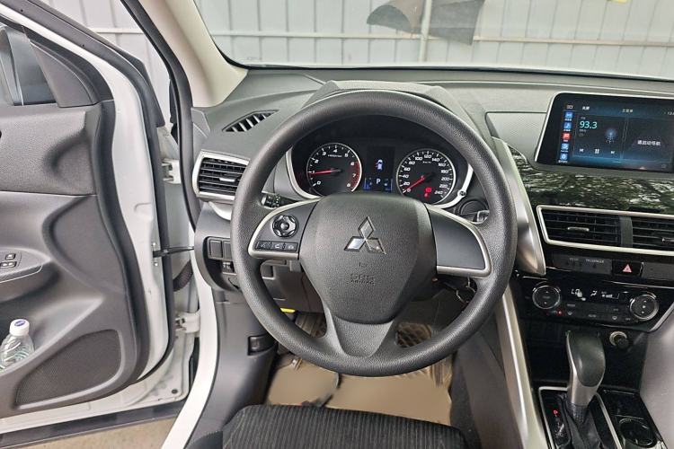 Used Mitsubishi Eclipse Cross 2018 1.5T CVT Two-Wheel Drive Fearless Edition Steering Wheel