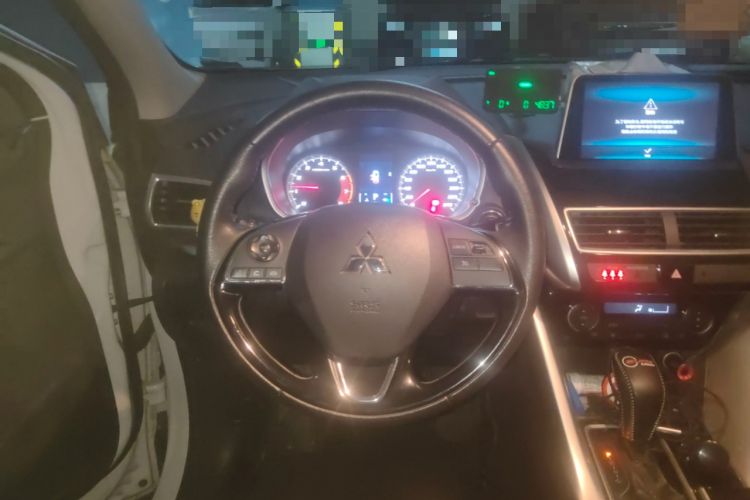 Used Mitsubishi Eclipse Cross 2018 1.5T CVT Two-Wheel Drive Dream Edition Steering Wheel