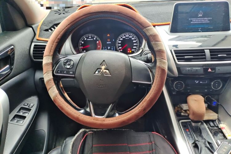 Used Mitsubishi Eclipse Cross 2018 1.5T CVT Two-Wheel Drive Dream Edition Steering Wheel