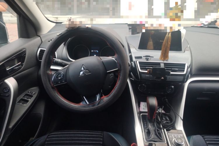 Used Mitsubishi Eclipse Cross 2018 1.5T CVT Two-Wheel Drive Dream Edition Steering Wheel