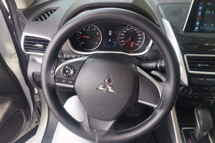 Used Mitsubishi Eclipse Cross 2018 1.5T CVT Two-Wheel Drive Fearless Edition Steering Wheel