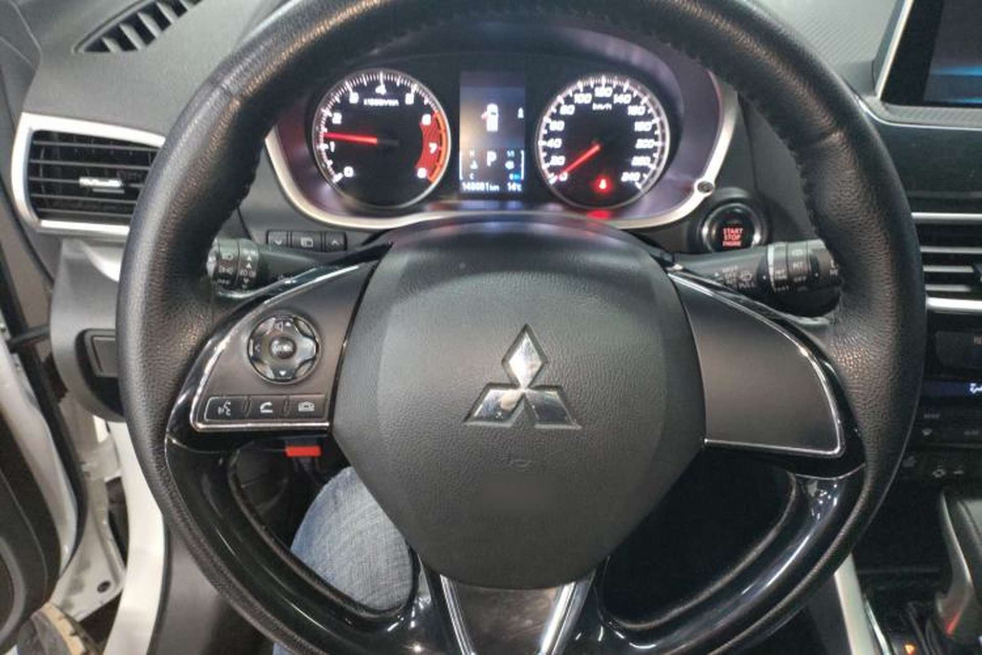 Used Mitsubishi Eclipse Cross 2018 1.5T CVT Two-Wheel Drive Dream Edition Steering Wheel