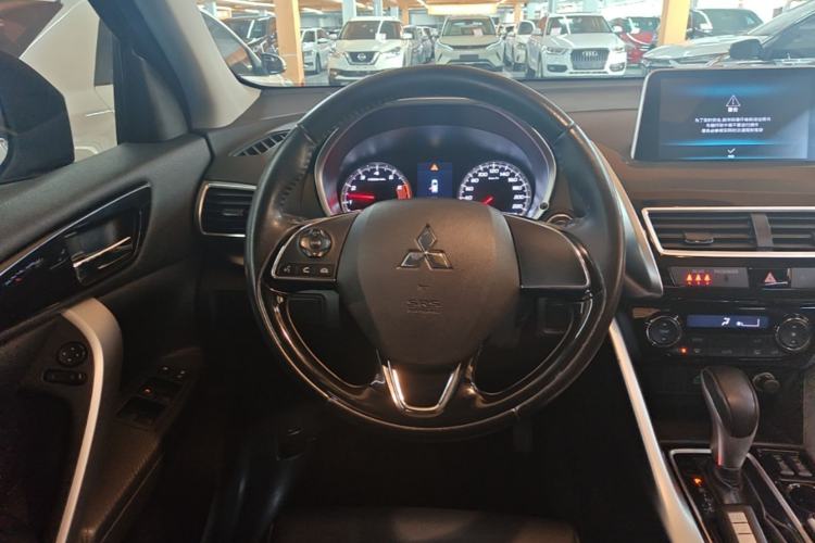 Used Mitsubishi Eclipse Cross 2018 1.5T CVT Two-Wheel Drive Dream Edition Steering Wheel