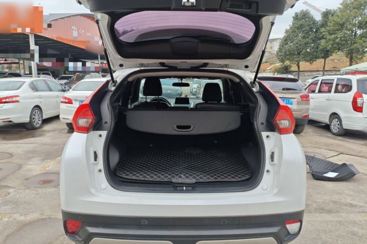 Used Mitsubishi Eclipse Cross 2018 1.5T CVT Two-Wheel Drive Dream Edition Trunk