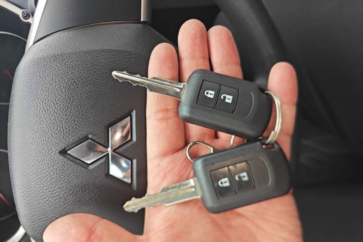 Used Mitsubishi Eclipse Cross 2018 1.5T Manual Two-Wheel Drive Youth Edition Vehicle Key