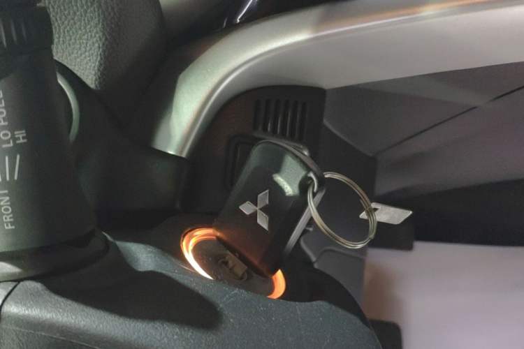Used Mitsubishi Eclipse Cross 2018 1.5T CVT Two-Wheel Drive Dream Edition Vehicle Key
