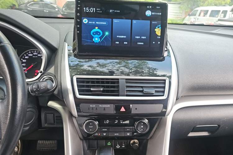 Used Mitsubishi Eclipse Cross 2019 1.5T CVT Two-Wheel Drive Dream Edition China VI Standard Audio And AC Panel