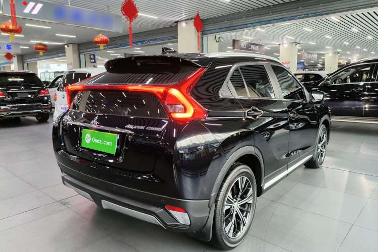 Used Mitsubishi Eclipse Cross 2019 1.5T CVT Two-Wheel Drive Belief Edition China VI Standard Exterior 4