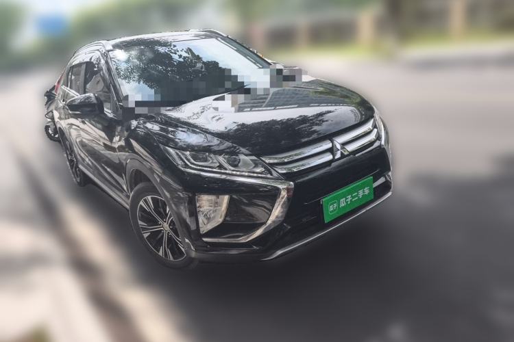Used Mitsubishi Eclipse Cross 2019 1.5T CVT Two-Wheel Drive Dream Edition China VI Standard Front Right 45 Deg