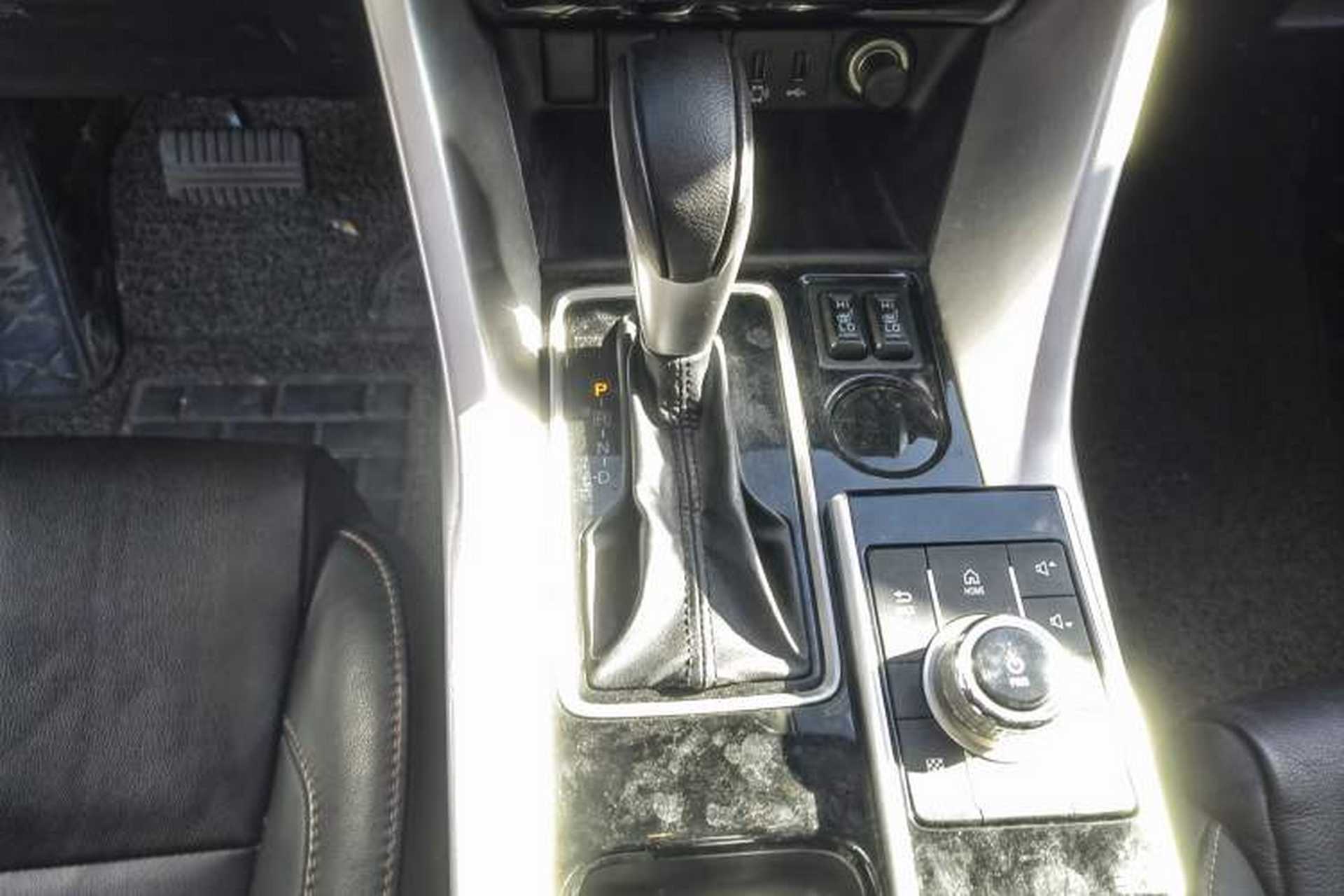 Used Mitsubishi Eclipse Cross 2019 1.5T CVT Two-Wheel Drive Belief Edition China VI Standard Gear Lever
