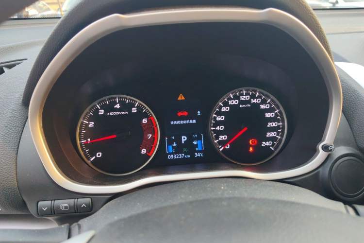 Used Mitsubishi Eclipse Cross 2019 1.5T CVT Two-Wheel Drive Fearless Edition China VI Standard Instrument Cluster