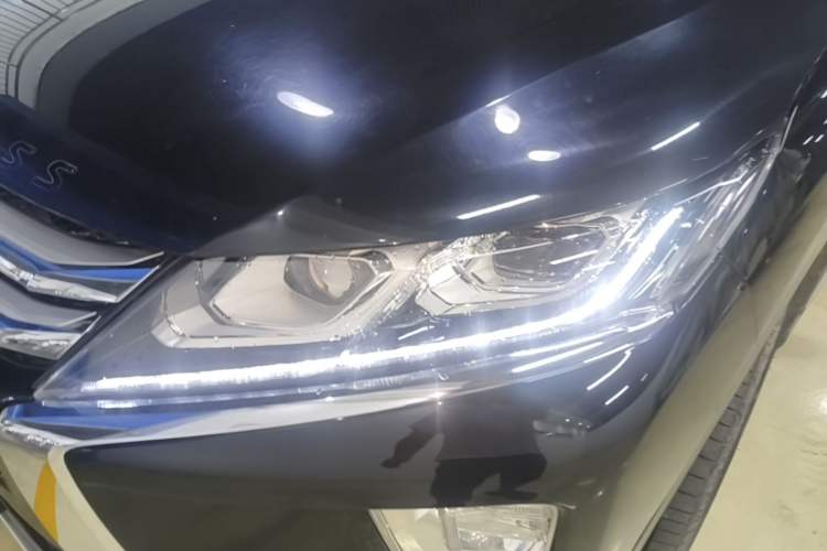 Used Mitsubishi Eclipse Cross 2019 1.5T CVT Two-Wheel Drive Belief Edition China VI Standard Left Front Headlight