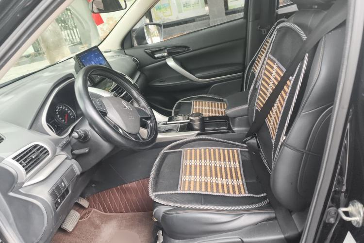 Used Mitsubishi Eclipse Cross 2019 1.5T CVT Two-Wheel Drive Dream Edition China VI Standard Left Front Seat