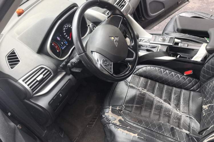 Used Mitsubishi Eclipse Cross 2019 1.5T CVT Two-Wheel Drive Dream Edition China VI Standard Left Front Seat