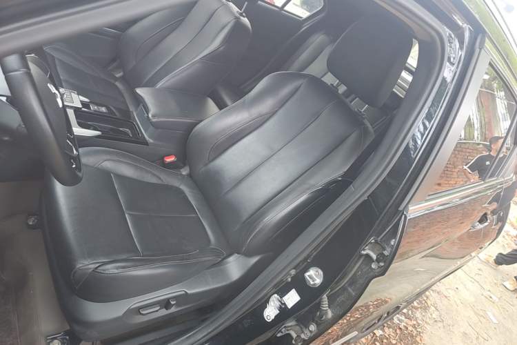 Used Mitsubishi Eclipse Cross 2019 1.5T CVT Two-Wheel Drive Dream Edition China VI Standard Left Front Seat