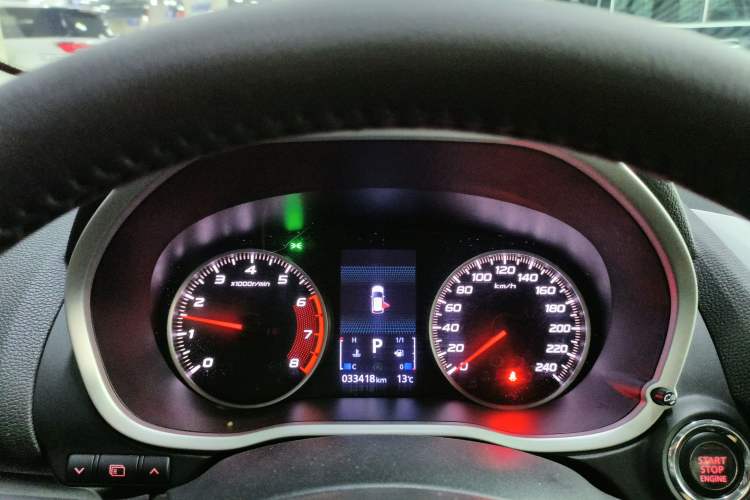 Used Mitsubishi Eclipse Cross 2019 1.5T CVT Two-Wheel Drive Belief Edition China VI Standard Odometer Close Up