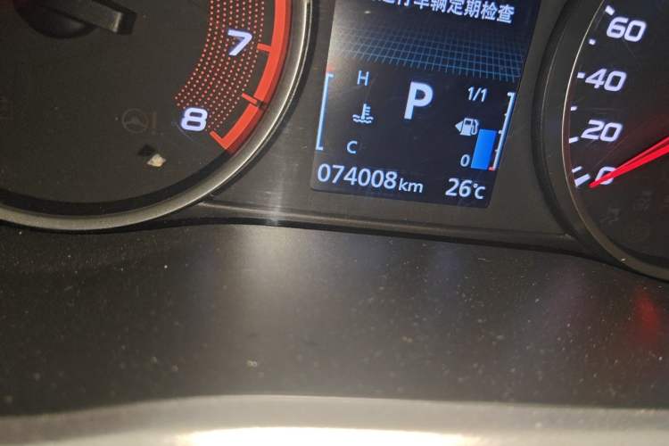 Used Mitsubishi Eclipse Cross 2019 1.5T CVT Two-Wheel Drive Dream Edition China VI Standard Odometer Close Up