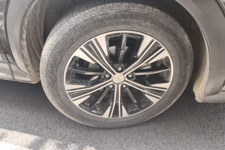 Used Mitsubishi Eclipse Cross 2019 1.5T CVT Two-Wheel Drive Dream Edition China VI Standard Right Front Wheel Hub