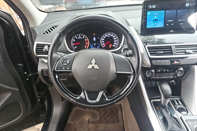 Used Mitsubishi Eclipse Cross 2019 1.5T CVT Two-Wheel Drive Dream Edition China VI Standard Steering Wheel