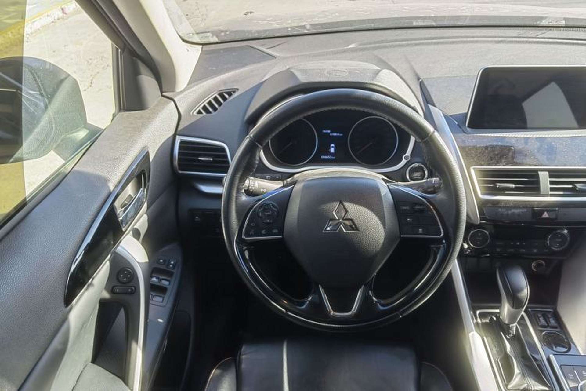 Used Mitsubishi Eclipse Cross 2019 1.5T CVT Two-Wheel Drive Belief Edition China VI Standard Steering Wheel