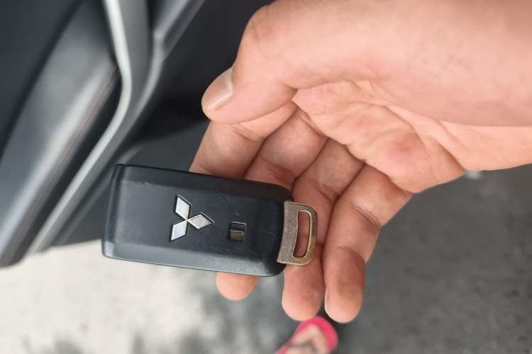 Used Mitsubishi Eclipse Cross 2019 1.5T CVT Two-Wheel Drive Dream Edition China VI Standard Vehicle Key