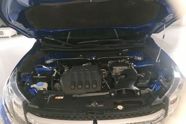 Used Mitsubishi Eclipse Cross 2019 1.5T CVT Two-Wheel Drive Belief Edition China VI Standard Engine Bay