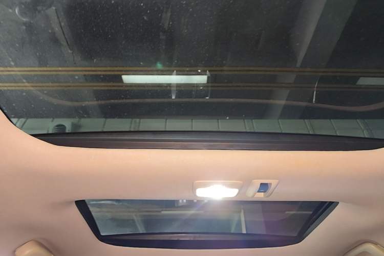 Used Mitsubishi Eclipse Cross 2019 1.5T CVT Two-Wheel Drive Dream Edition China VI Standard Headliner