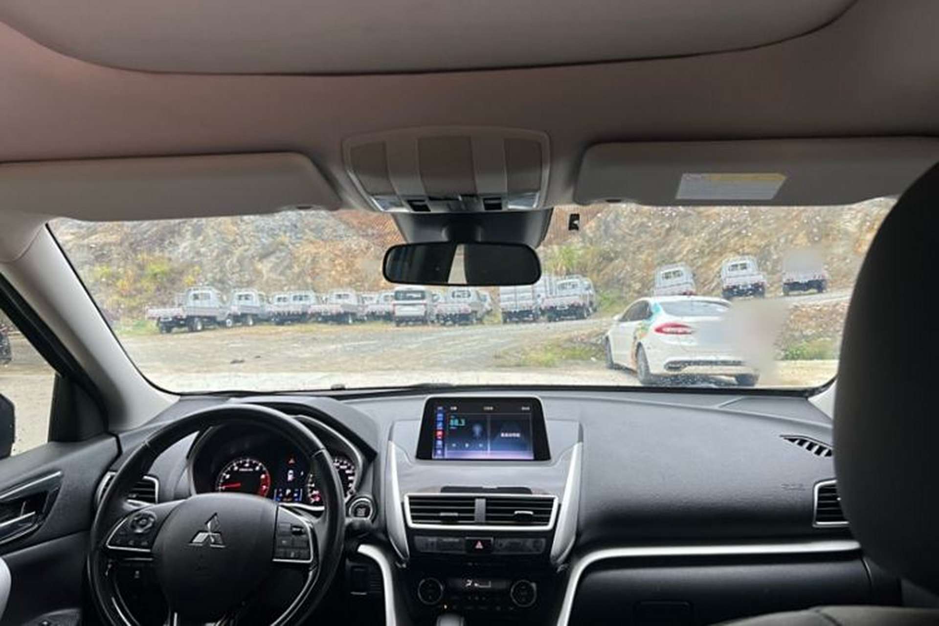 Used Mitsubishi Eclipse Cross 2019 1.5T CVT Two-Wheel Drive Belief Edition China VI Standard Interior 1
