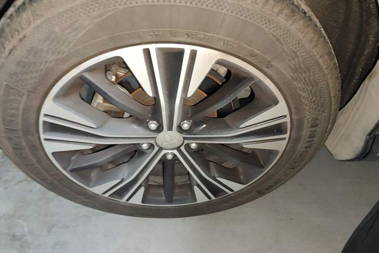 Used Mitsubishi Eclipse Cross 2019 1.5T CVT Two-Wheel Drive Dream Edition China VI Standard Right Rear Wheel Hub