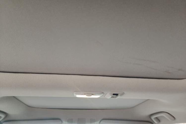 Used Mitsubishi Eclipse Cross 2019 1.5T CVT Two-Wheel Drive Dream Edition China VI Standard Headliner